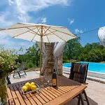 House With Private Pool Ladybug Вилла *