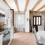 House With Private Pool Ladybug Вилла Milotski Breg