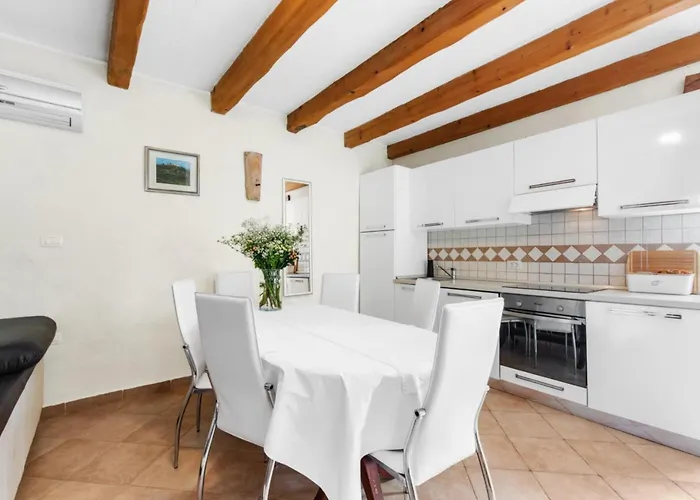 Βίλα House With Private Pool Ladybug Milotski Breg