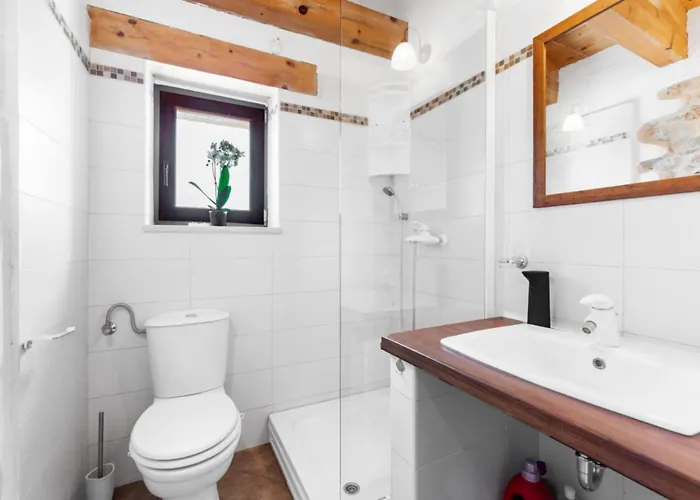 House With Private Pool Ladybug Βίλα *