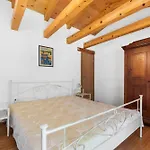 House With Private Pool Ladybug Milotski Breg