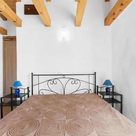 וילה House With Private Pool Ladybug *